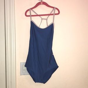 Yumiko “Nadja” size medium
